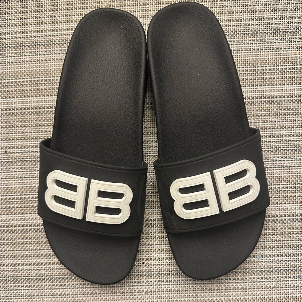 Balenciaga pool BB wedge slide. Black with white logo size 6 (36)